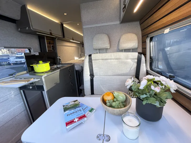 Fahrzeugbild Hymer Yosemite *Aufstelldach*Dieselheizung* #15