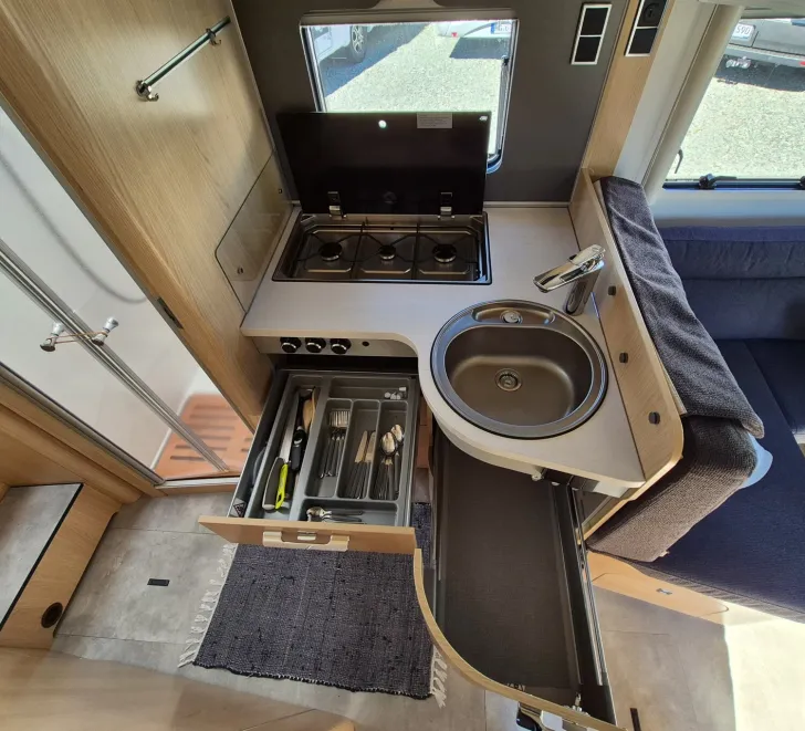 Fahrzeugbild Hymer B-Klasse MC T BlackLine 680 680 BL mit 5.Sitz! #25