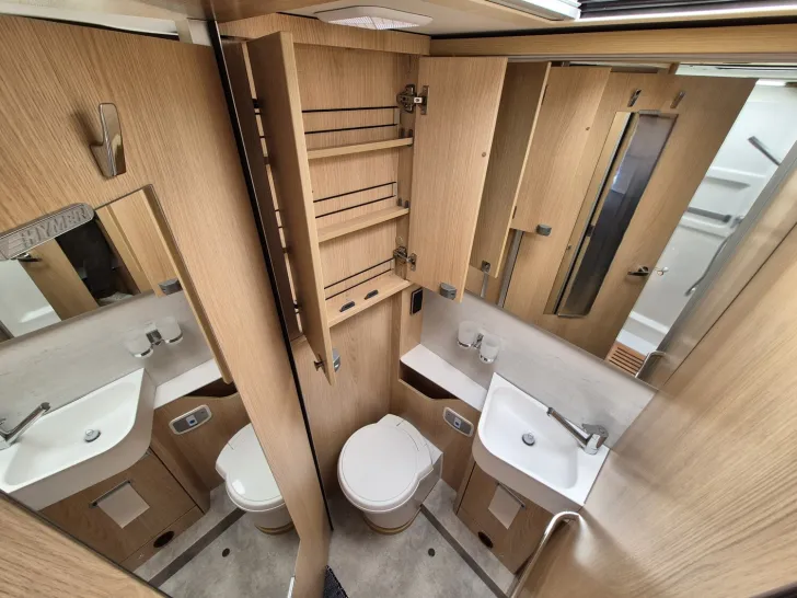 Fahrzeugbild Hymer B-Klasse MC T BlackLine 680 680 BL mit 5.Sitz! #30