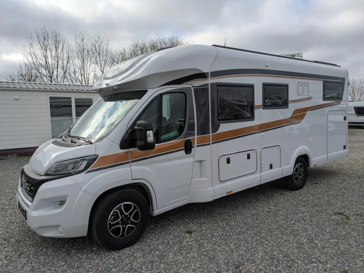 Fahrzeugbild Malibu T 490 LE #4