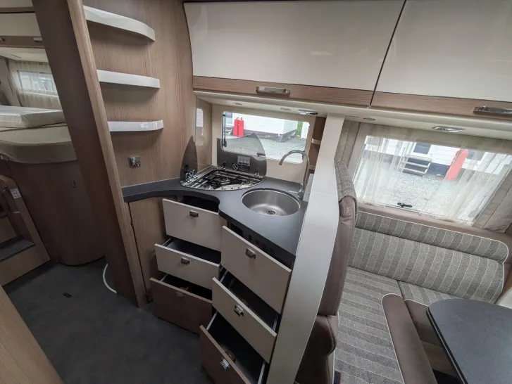 Fahrzeugbild Malibu T 490 LE #16