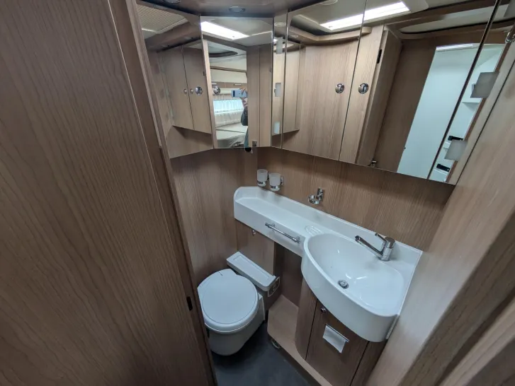 Fahrzeugbild Malibu T 490 LE #22