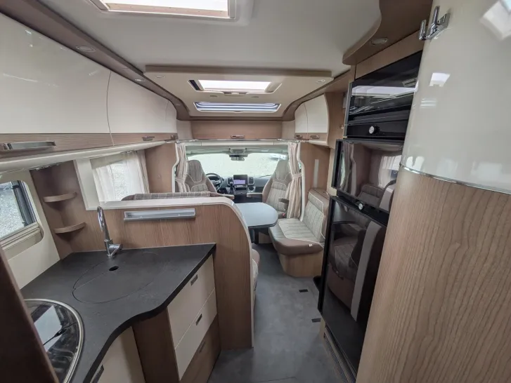 Fahrzeugbild Malibu T 490 LE #26
