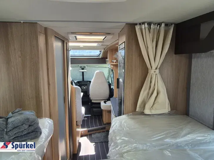Fahrzeugbild Knaus Sky TI 650 MEG Platinum Selection TraumMobil mit Tageszulassung #5