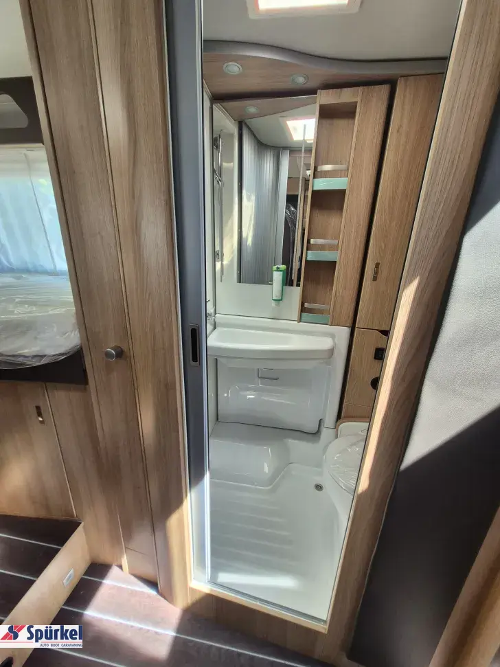 Fahrzeugbild Knaus Sky TI 650 MEG Platinum Selection TraumMobil mit Tageszulassung #32