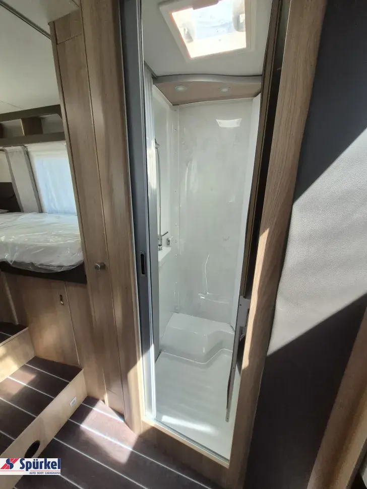 Fahrzeugbild Knaus Sky TI 650 MEG Platinum Selection TraumMobil mit Tageszulassung #13