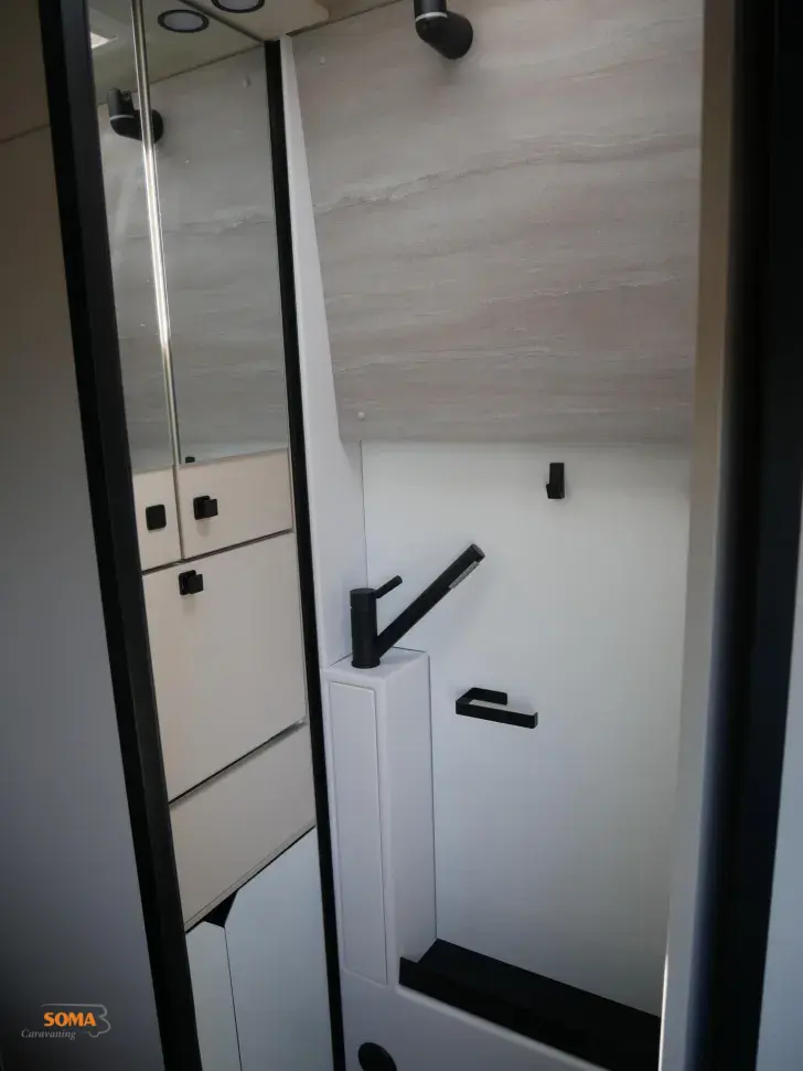 Fahrzeugbild Bürstner Habiton X HMX 6.0 #13