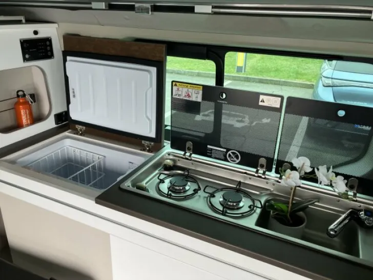 Fahrzeugbild Etrusco Urban Camper 5.0 XR 130 PS / Renault Trafic #12