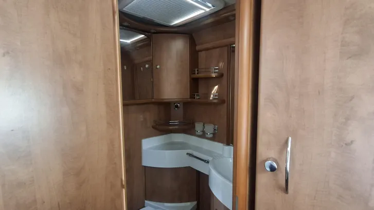 Fahrzeugbild Carthago chic c-line I 4.7 #46