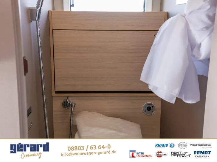 Fahrzeugbild Weinsberg CaraCito 470 QDK Ambiente, Duschpaket #14