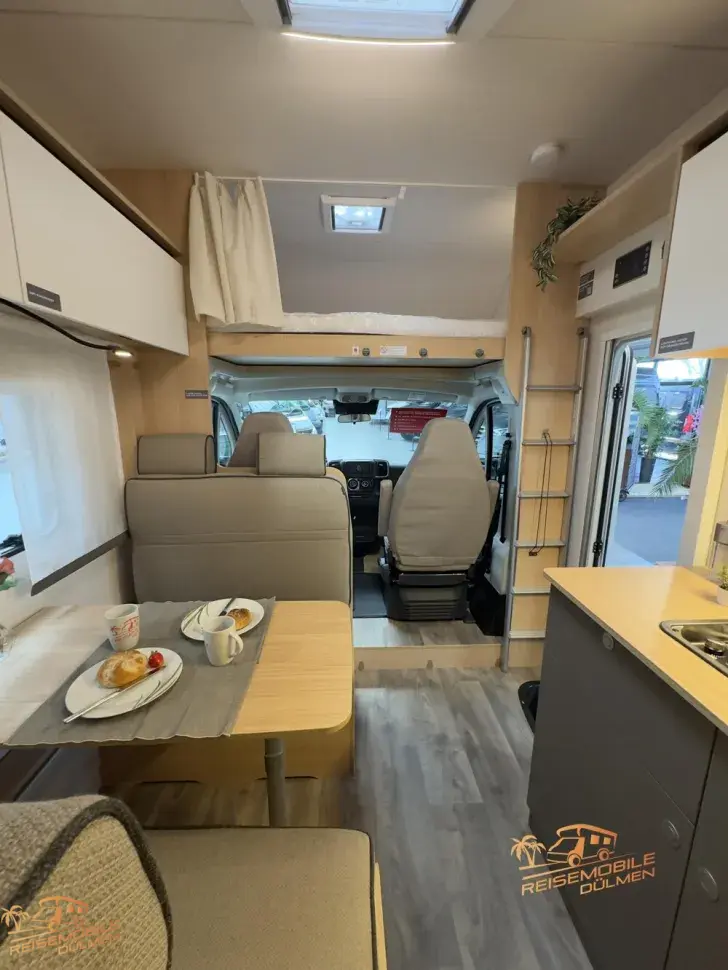 Fahrzeugbild LMC Tourer Alkoven A 690 G 8G Auto #17