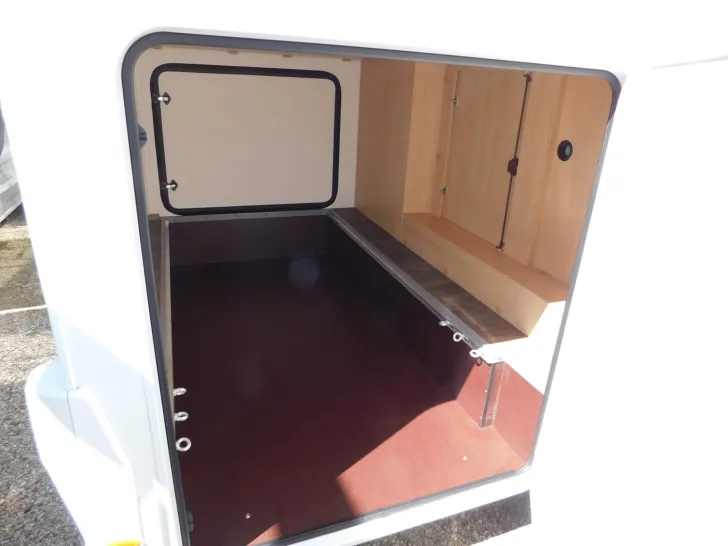Fahrzeugbild Sunlight A 70 4.4T-Maxi-Chassis + 180PS/Automatik #22