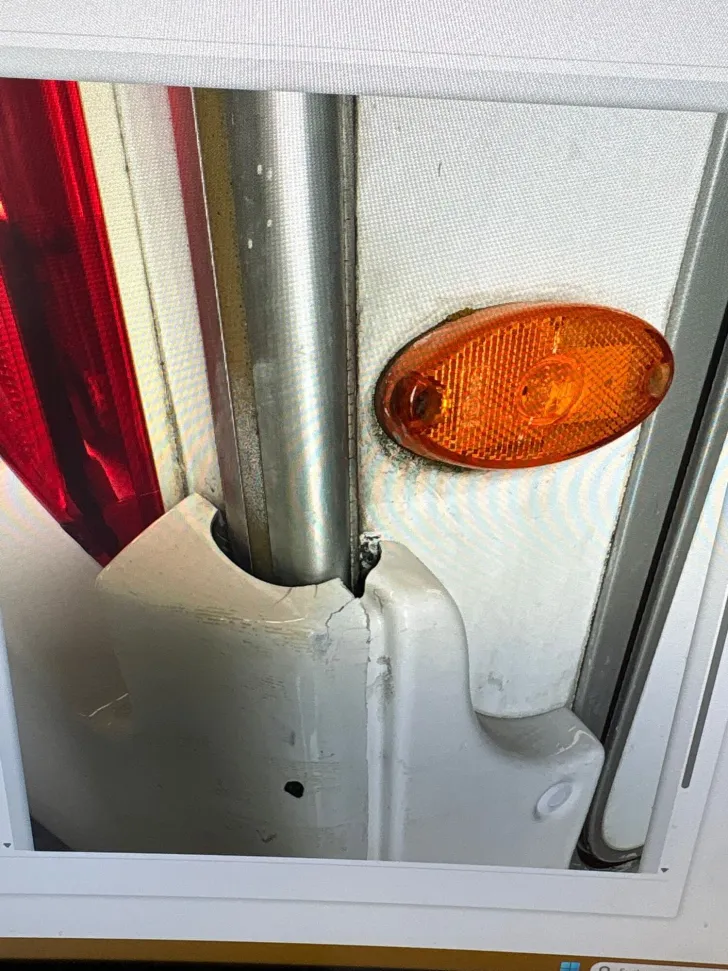 Fahrzeugbild Bürstner Nexxo 728 *nur an Export/Gewerbe* #29