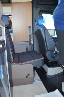 Fahrzeugbild Bürstner Habiton HMX 6.0 Allrad/Einzelbetten #27
