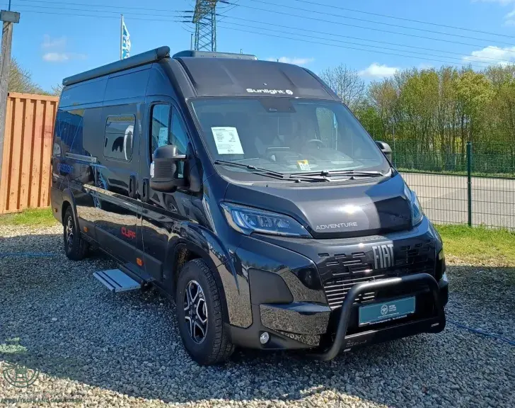 Fahrzeugbild Sunlight Adventure Cliff 640 Digital/Chassis/Driver-Paket #1
