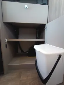 Fahrzeugbild Carado T 135 H 140PS Schalter,Hubbett, Fahrradträger #29