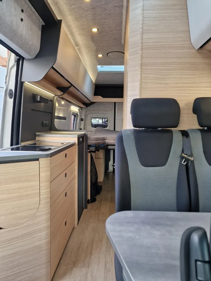 Fahrzeugbild Hobby Maxia Van 680 ET - AHK, Markise #5