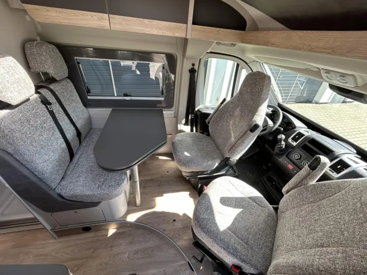 Fahrzeugbild Globecar Globescout Elegance Citroen 140 PS #16