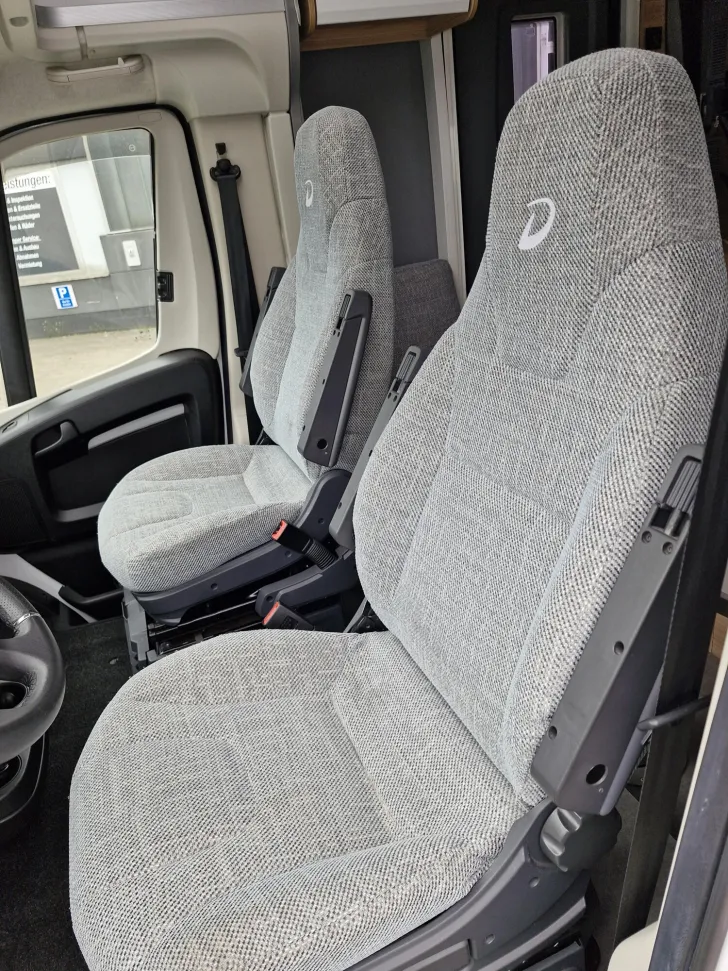 Fahrzeugbild Dethleffs Just 90 T 7052 EB #14