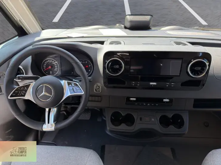 Fahrzeugbild Malibu I 450 RB LE viele Pakete Mercedes comfort MJ26 #11