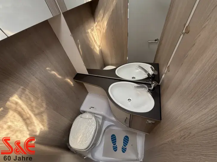 Fahrzeugbild Bürstner Premio Plus 520 TL #12