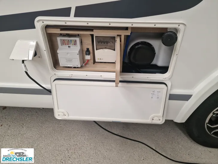 Fahrzeugbild Challenger 260 Ultimate Edition #5