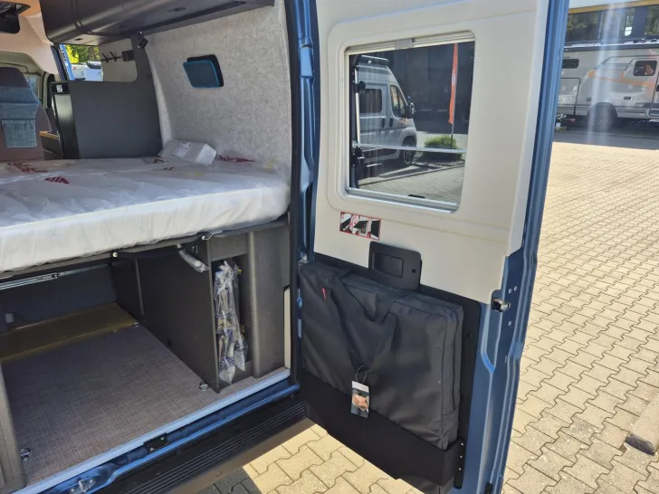 Fahrzeugbild Hymer Redwood 600 SD,Autark&Fahrkomfort Paket,Sport Li #12