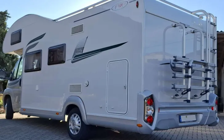 Fahrzeugbild LMC Breezer 698 G Fahrerhaus teilinteg #3