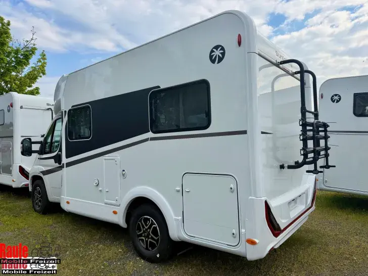 Fahrzeugbild Sunlight T 58 Adventure mit Hubbett #2