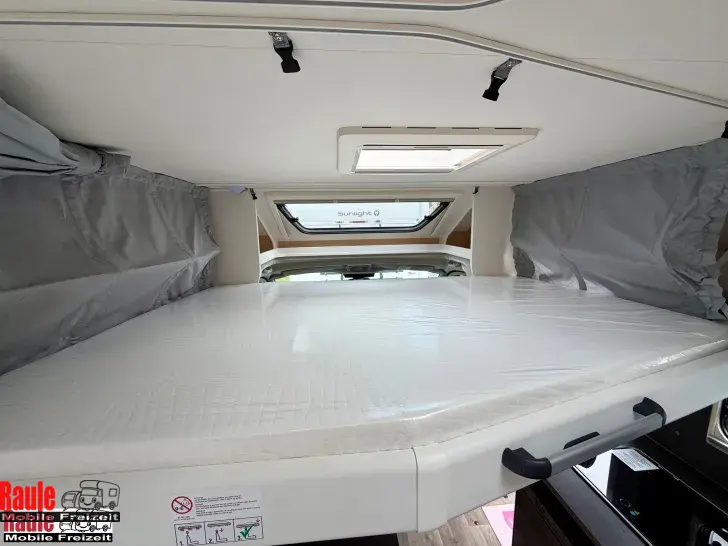 Fahrzeugbild Sunlight T 58 Adventure mit Hubbett #9