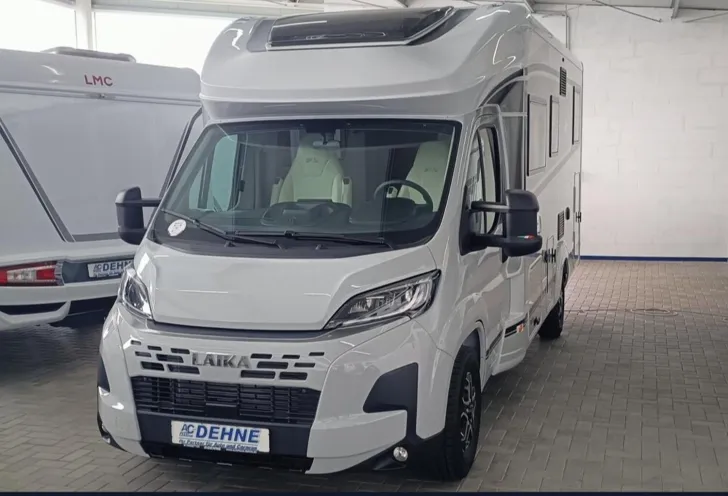 Fahrzeugbild Laika Ecovip Titanio L 3019 #1