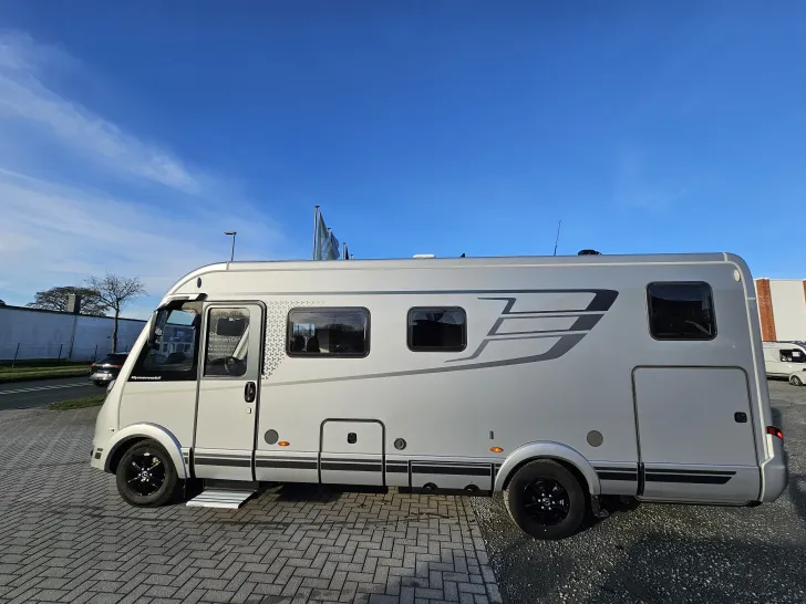 Fahrzeugbild Hymer B-Klasse MC I 680 UVP 194.630,- 31.730,- sparen #8