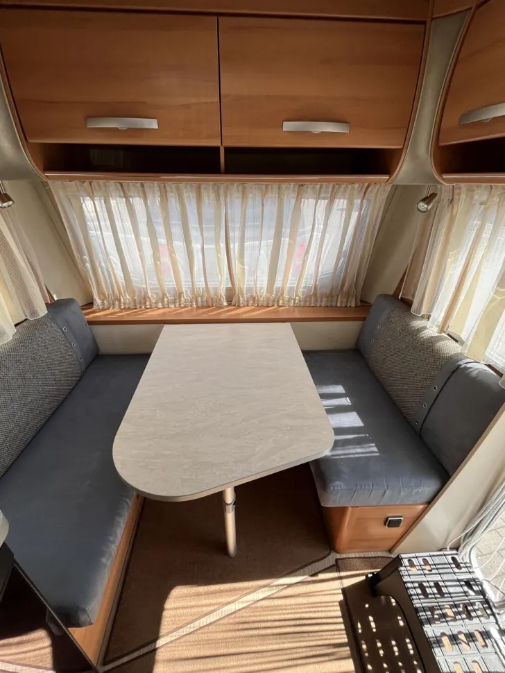 Fahrzeugbild Hymer Eriba Nova Light 465 #3