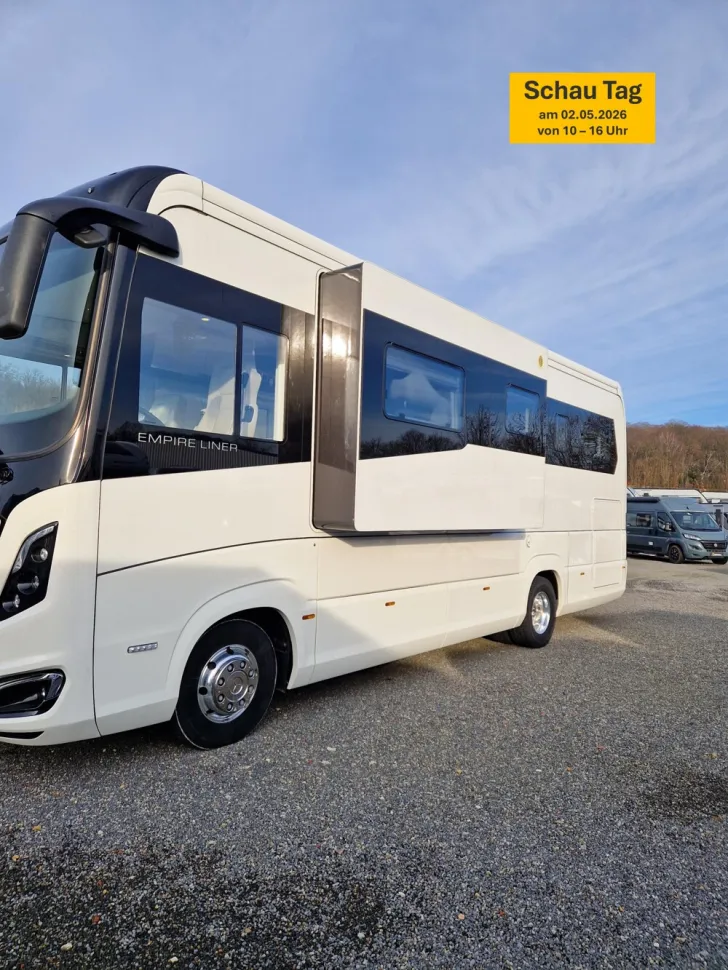 Fahrzeugbild Morelo Empire Liner 93 LO Slide Out #2