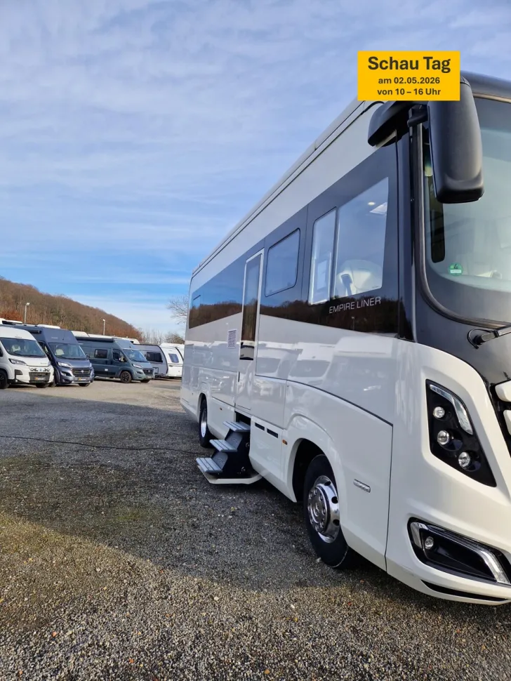 Fahrzeugbild Morelo Empire Liner 93 LO Slide Out #3
