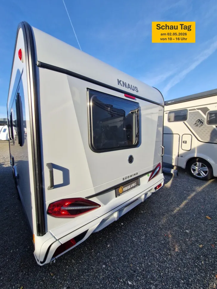 Fahrzeugbild Knaus Südwind 420 QD Black Selection #3