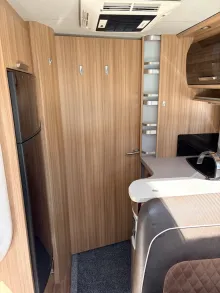 Fahrzeugbild Knaus Sun TI 700 MEG Platinum Selection Top Konfiguration #24