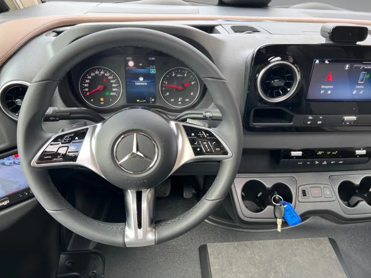 Fahrzeugbild Carthago chic c-line I 4.9 LE L Mercedes (344) #11