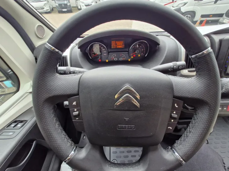 Fahrzeugbild Pilote V600G #25