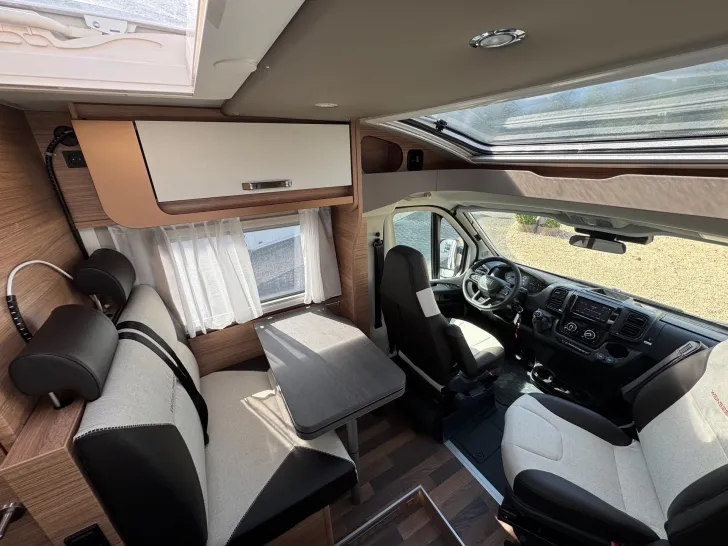 Fahrzeugbild Weinsberg CaraCompact EDITION PEPPER 600 MEG #12