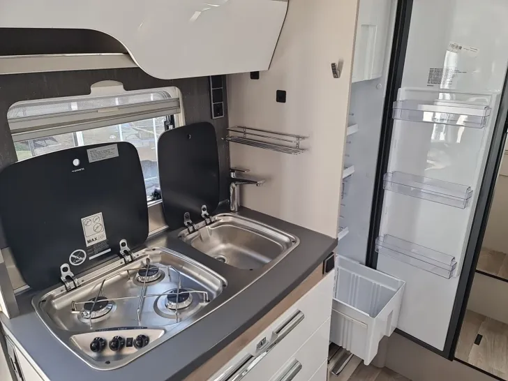 Fahrzeugbild Hymer Exsis-i 474 Automatik,Multimedia,erst 1750KM #14