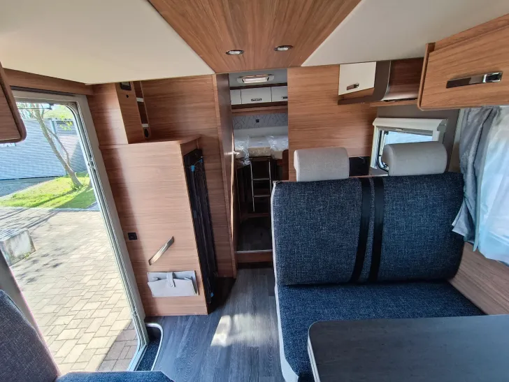 Fahrzeugbild Weinsberg CaraSuite 700 MEG #15