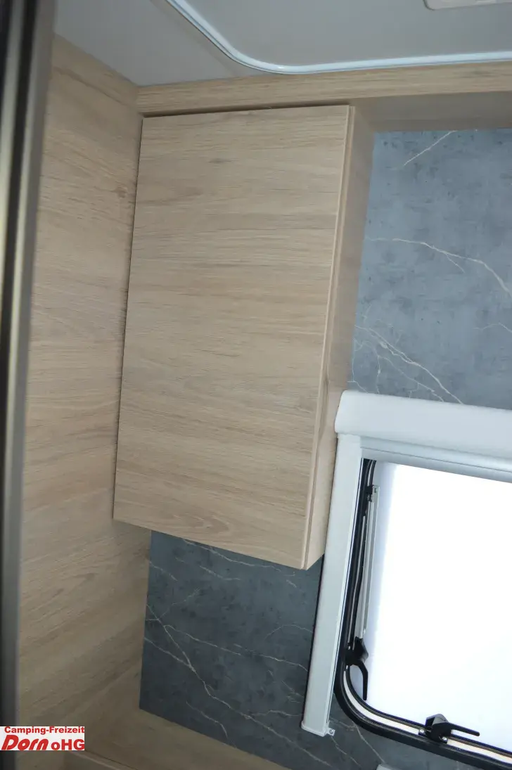 Fahrzeugbild Weinsberg CaraOne 500 FDK Deckenschrank statt Ablagen #21