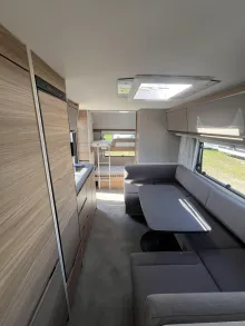 Fahrzeugbild Dethleffs Nomad 560 FMK *Mover*Klima*Markise*Combi 6G/E* #12