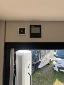 Fahrzeugbild Dethleffs Nomad 560 FMK *Mover*Klima*Markise*Combi 6G/E* #17