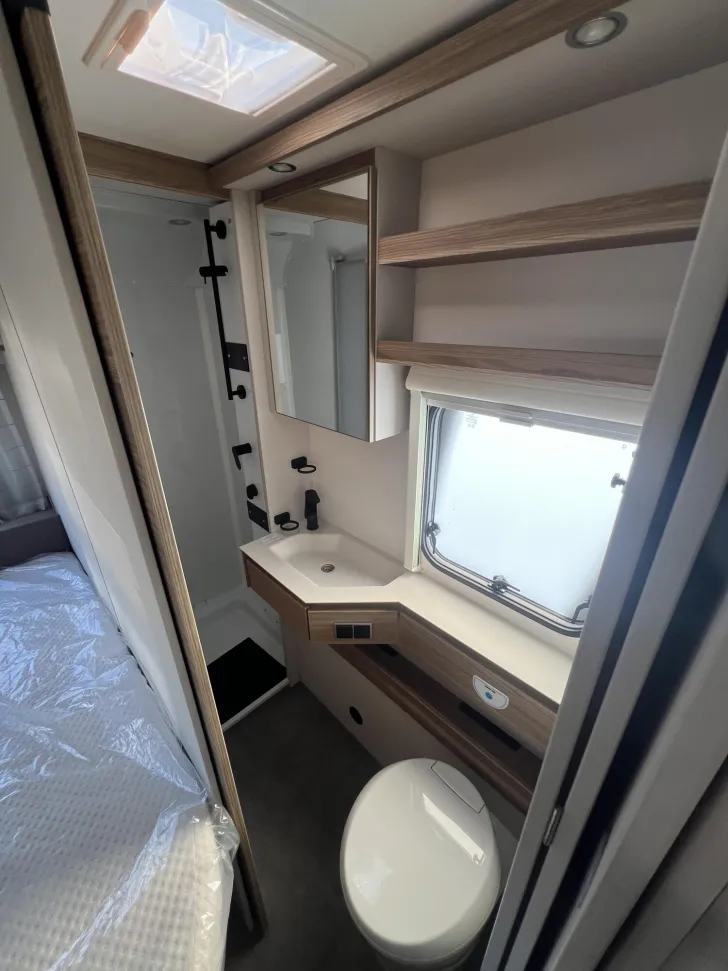 Fahrzeugbild Dethleffs Nomad 560 FMK *Mover*Klima*Markise*Combi 6G/E* #22