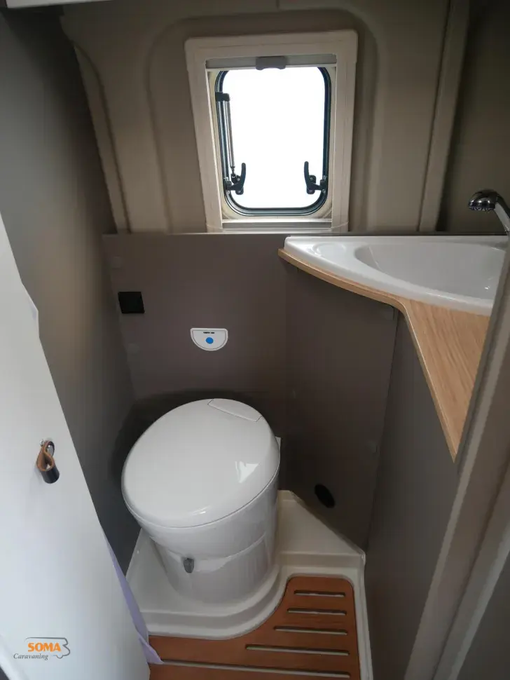 Fahrzeugbild LMC Innovan 640 - SOMA Van Edition Fiat #12