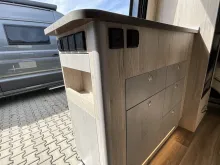 Fahrzeugbild Megamobil Mega Classic 600 Aufstelldach Hubbett Clesana LPG #16