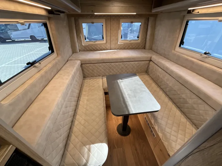 Fahrzeugbild Megamobil Andere Lounge 680S MAN #12