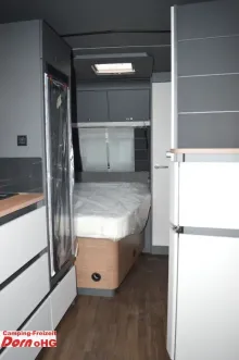 Fahrzeugbild Knaus Azur 500 FU Klima, Fußbodenheigzung #5